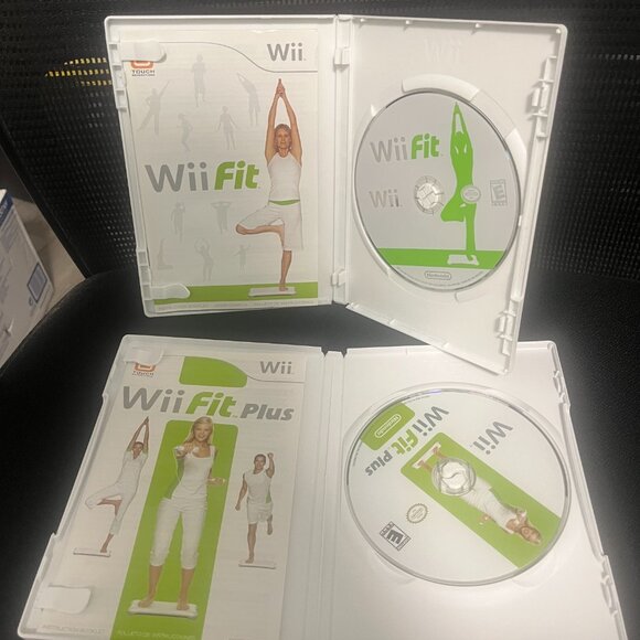 WII fit and fit plus games NINTENDO WII - Picture 3 of 3
